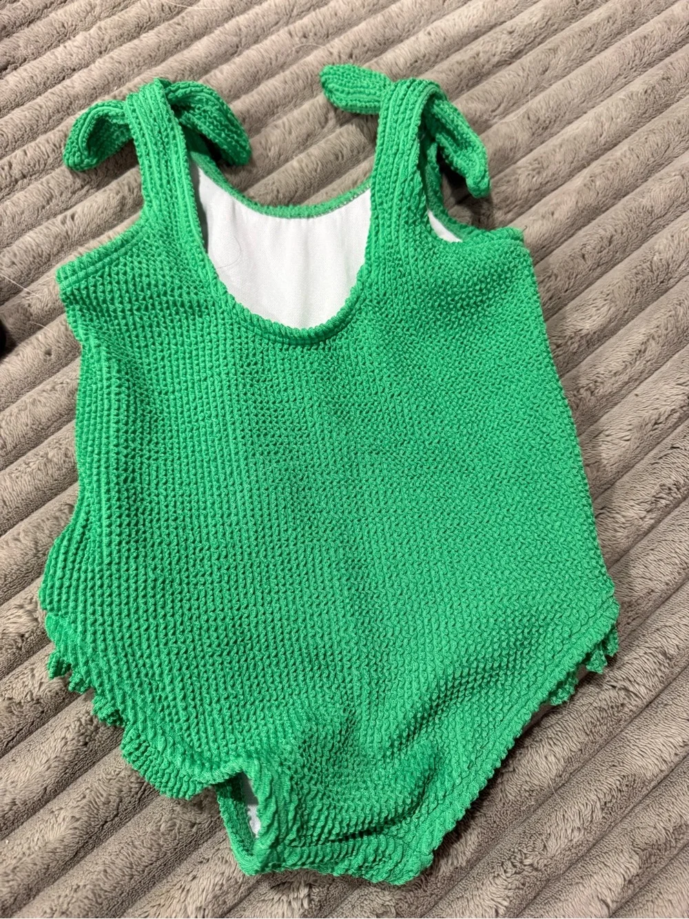 Adventurewear 360 comfortable bright